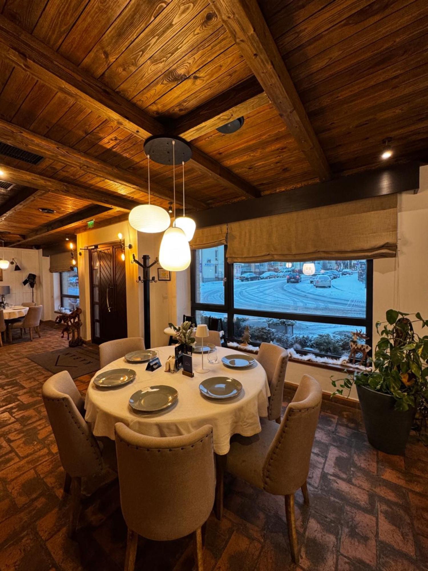 Kaban Boutique - 5Star Central Villa In Vatra Dornei Ngoại thất bức ảnh