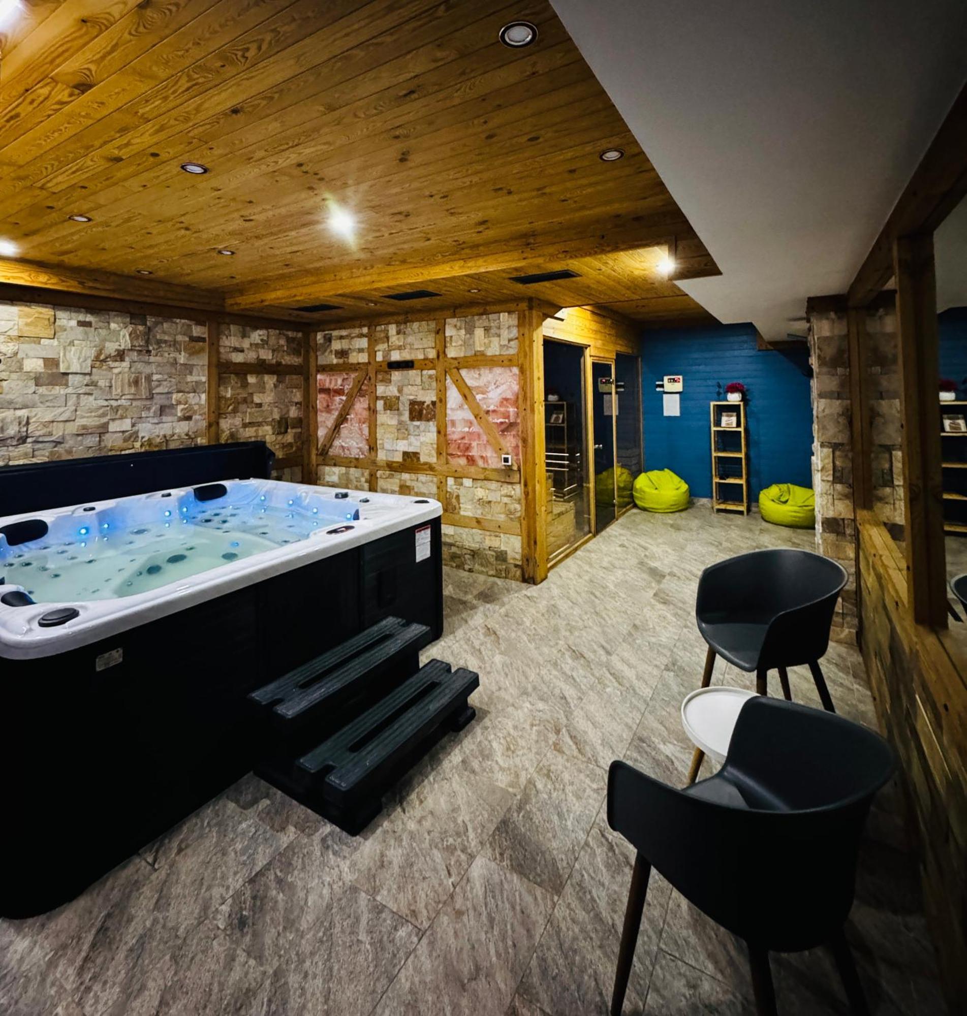 Kaban Boutique - 5Star Central Villa In Vatra Dornei Ngoại thất bức ảnh