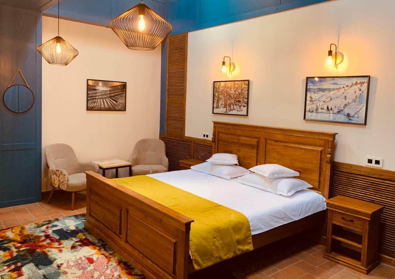 Kaban Boutique - 5Star Central Villa In Vatra Dornei Ngoại thất bức ảnh